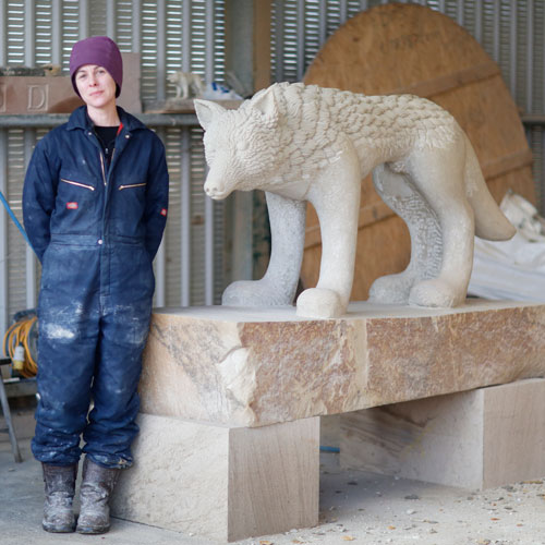 michelle de bruin and her wolf